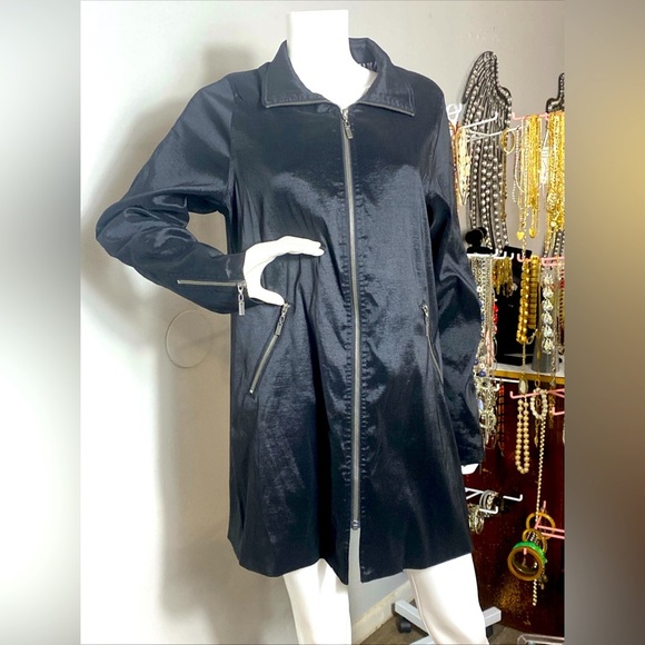 Mycra Pac Gabby Raincoat Large Black Striped Embroidered Lining size S/M - Picture 2 of 13